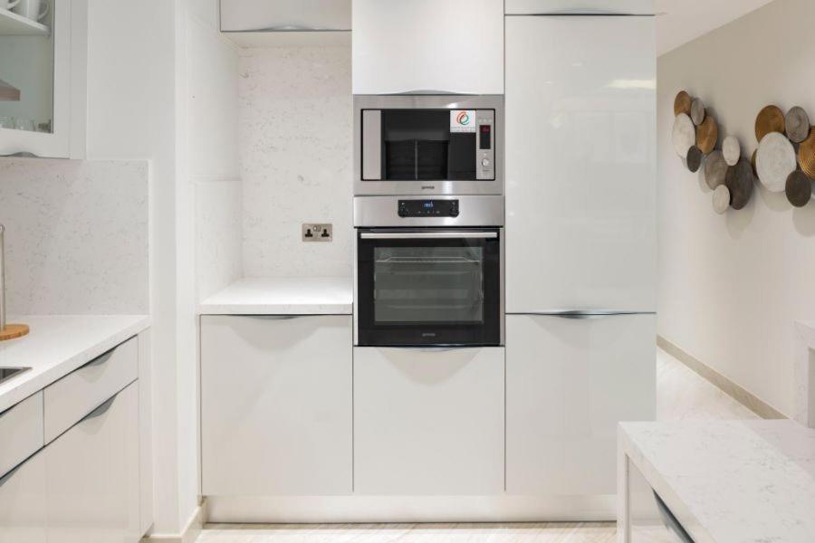 Дубай: FAM Living - Murjan - Ain Dubai & Sea Views