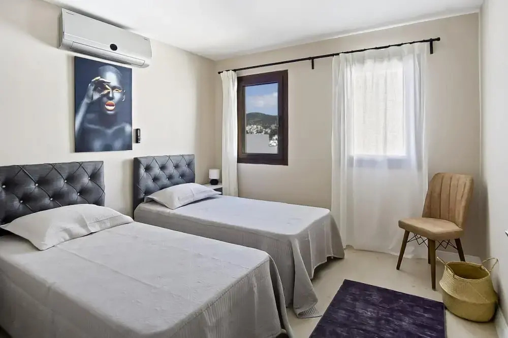 Бодрум: Central Flat With Shared Pool Near Beach in Bodrum