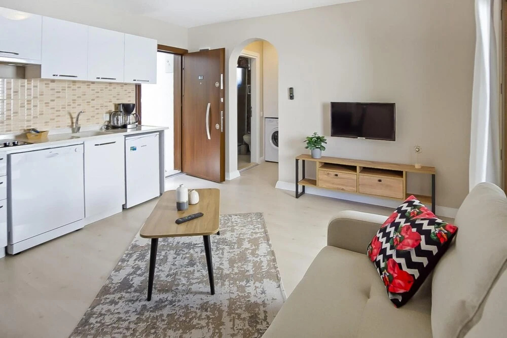 Бодрум: Central Flat With Shared Pool Near Beach in Bodrum