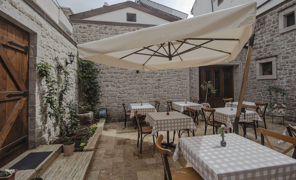 Айвалык: Opus 1910 Otel
