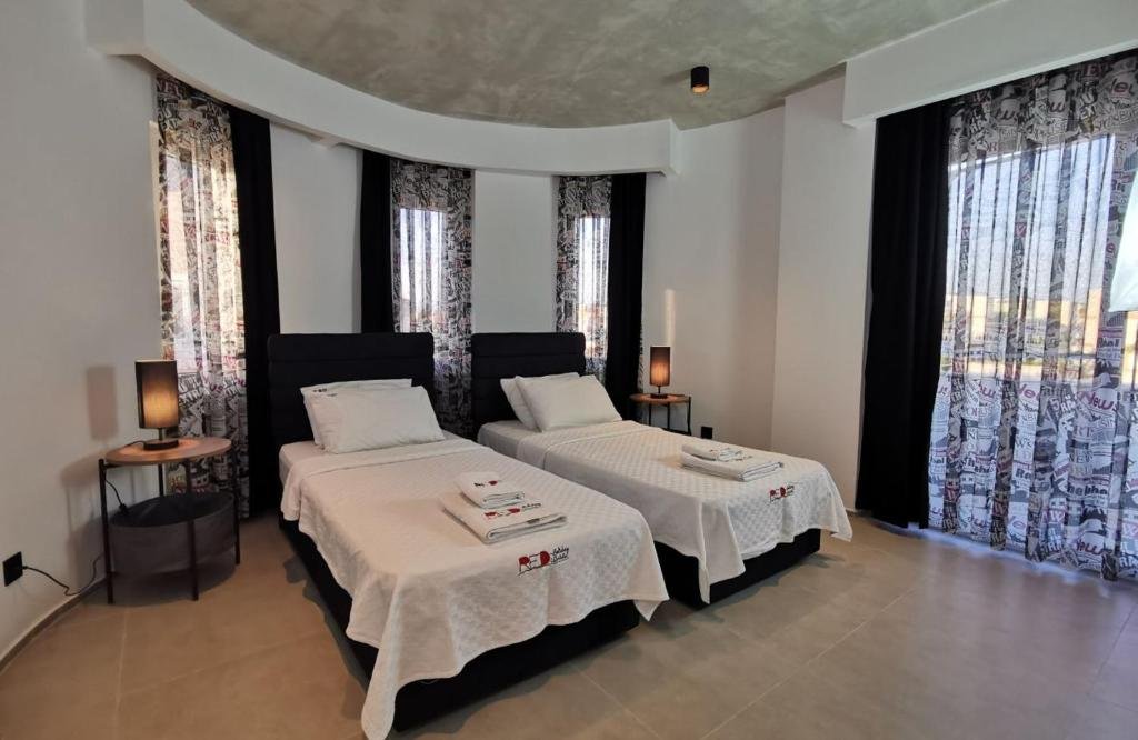 Белек: Extraordinary Villa With Private Pool in Antalya