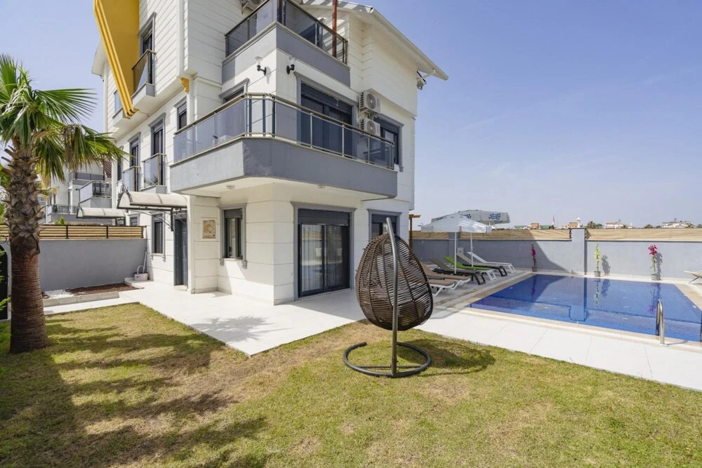 Белек: Villa With Jacuzzi Private Pool Garden in Serik