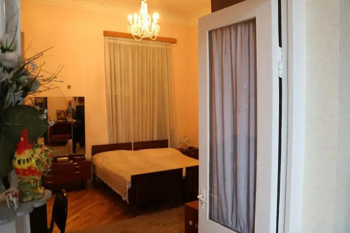 Comfy Apartment in Downtown Tbilisi — фото 4