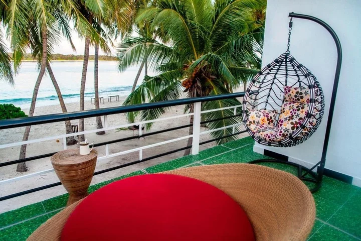 Атолл Баа: Dhonfulhafi Beach View & Spa