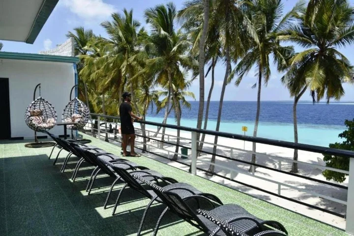 Атолл Баа: Dhonfulhafi Beach View & Spa