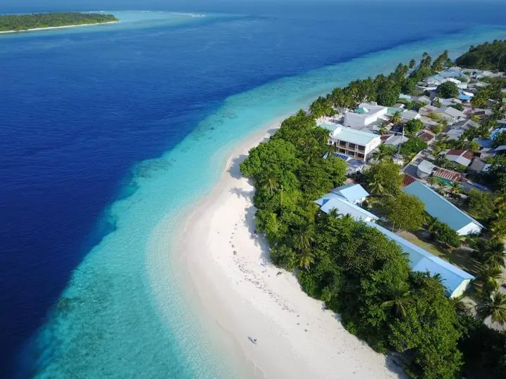 Атолл Баа: Dhonfulhafi Beach View & Spa