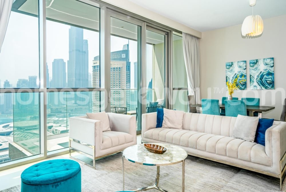 Дубай: Homesgetaway-3BR Apt. in Downtown Views