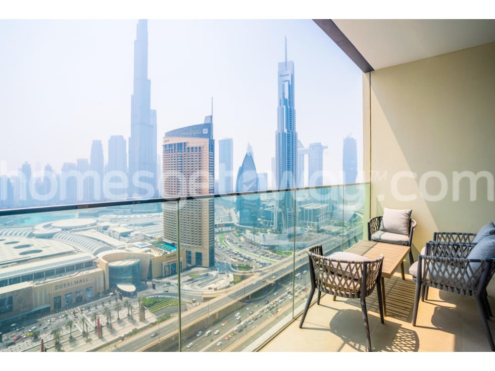 Дубай: Homesgetaway-3BR Apt. in Downtown Views