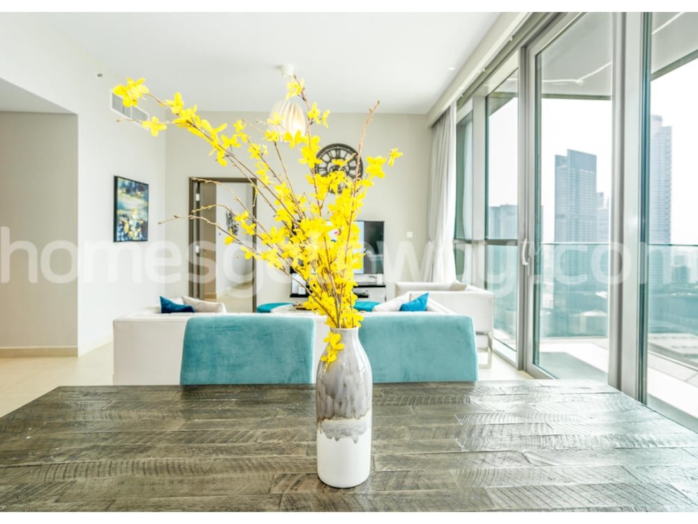 Дубай: Homesgetaway-3BR Apt. in Downtown Views