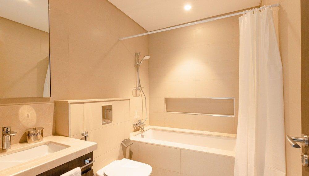 Дубай: Homesgetaway- Cozy 3BR in Downtown Views