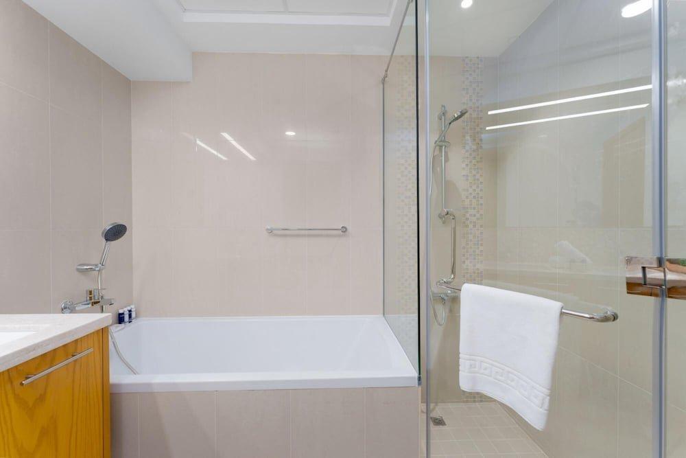 Дубай: Classy Apt w Terrace Direct Burj Khalifa Views
