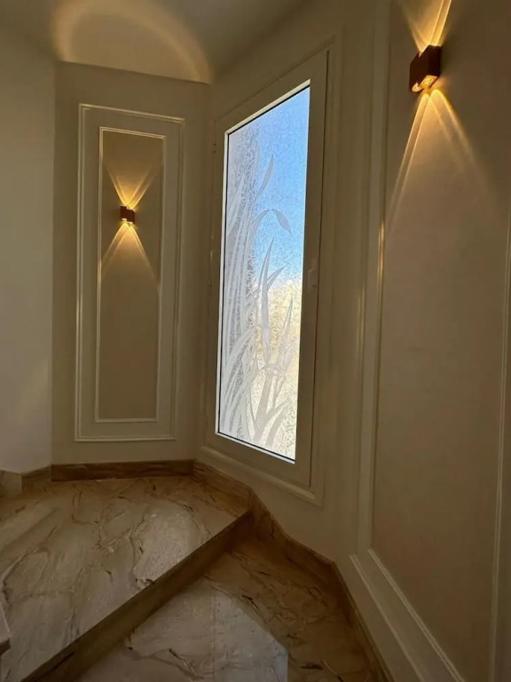 Шейх Заед Сити: Beverly hills standalone villa with pool