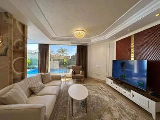 Шейх Заед Сити: Beverly Hills Villa