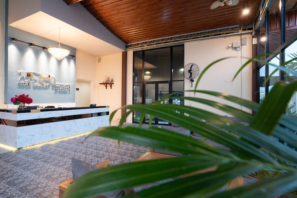 Тхаланг: Gold Chariot Pool Villa