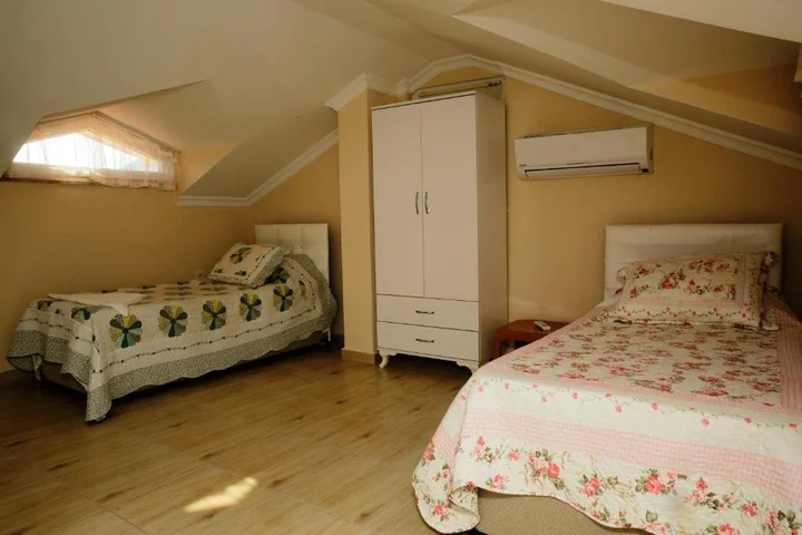 Дальян: Villa Heyday