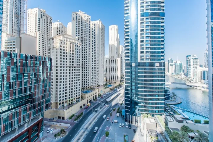 Дубай: Quest Bay Central West Tower
