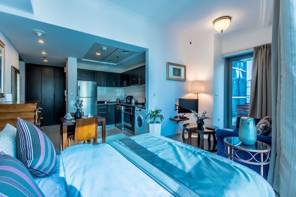 Дубай: Quest Bay Central West Tower