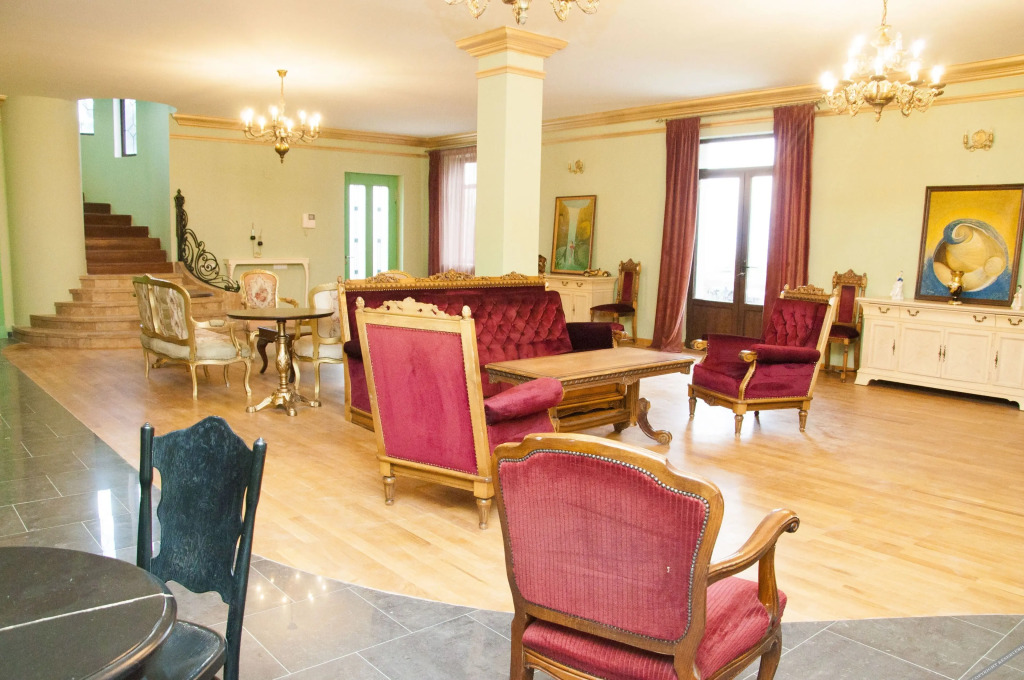 Ереван: Гостиница Chateau Gabriel