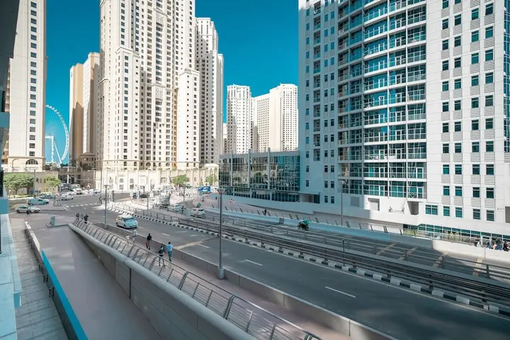 Дубай: Luton Vacation Homes - Sparkle Towers