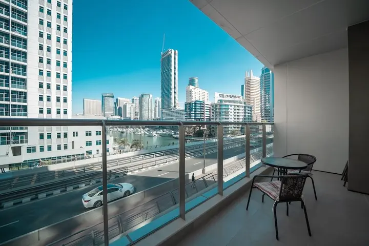 Дубай: Luton Vacation Homes - Sparkle Towers