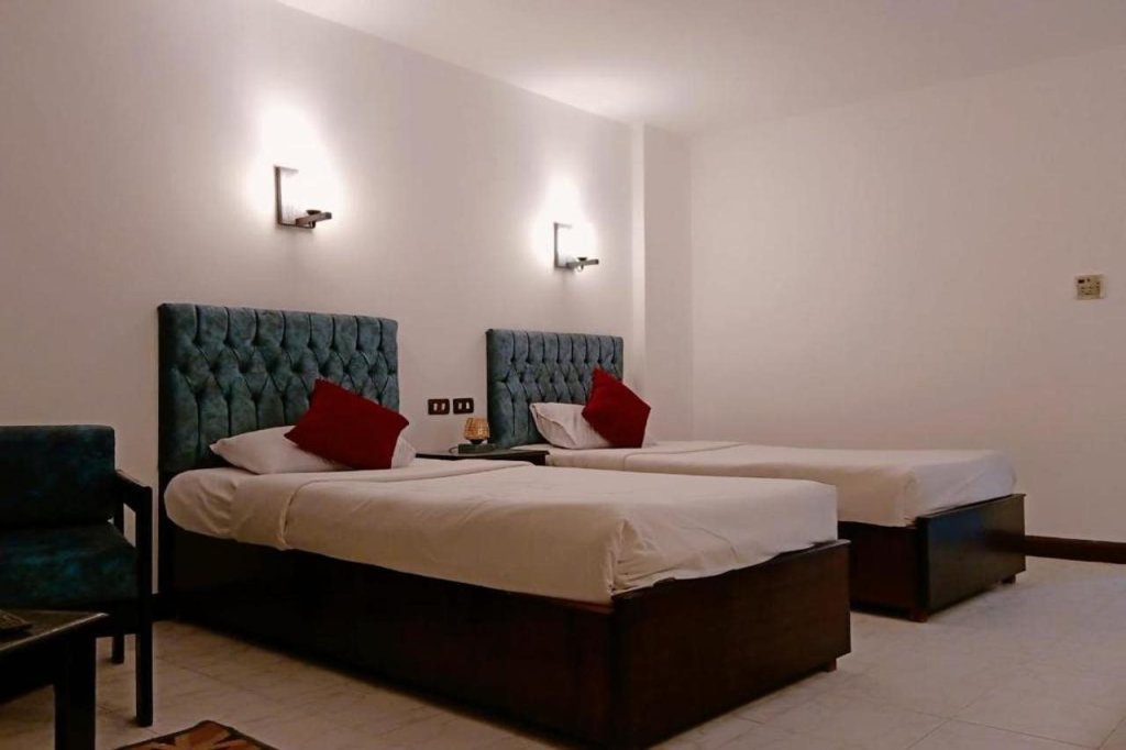Шарм-эш-Шейх (Шарм-эль-Шейх): El Khan Sharm Hotel