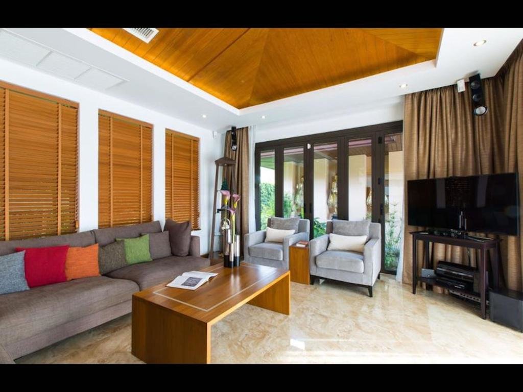 Хуахин: Dasiri Lakefront Villa Premium