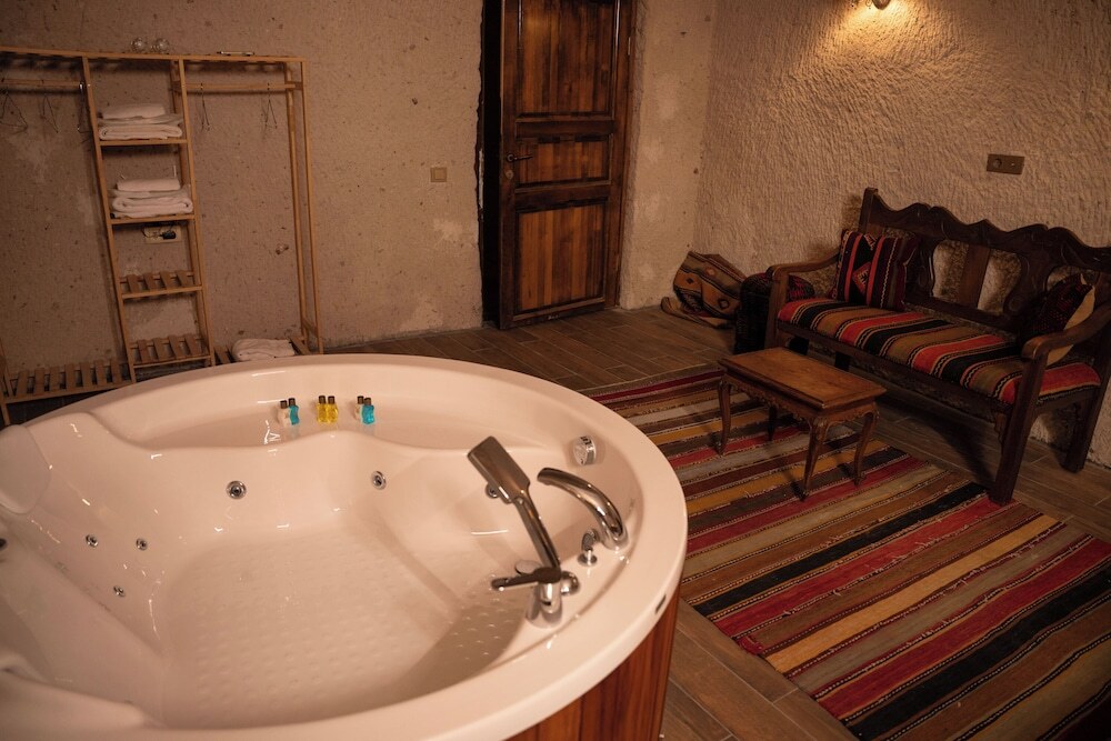Учисар: Grand Uçhisar Hotel