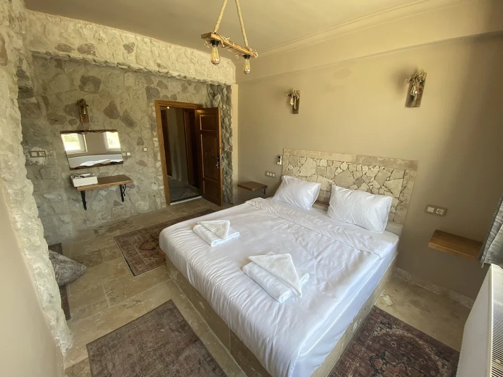 Гёреме: Ala Stone House