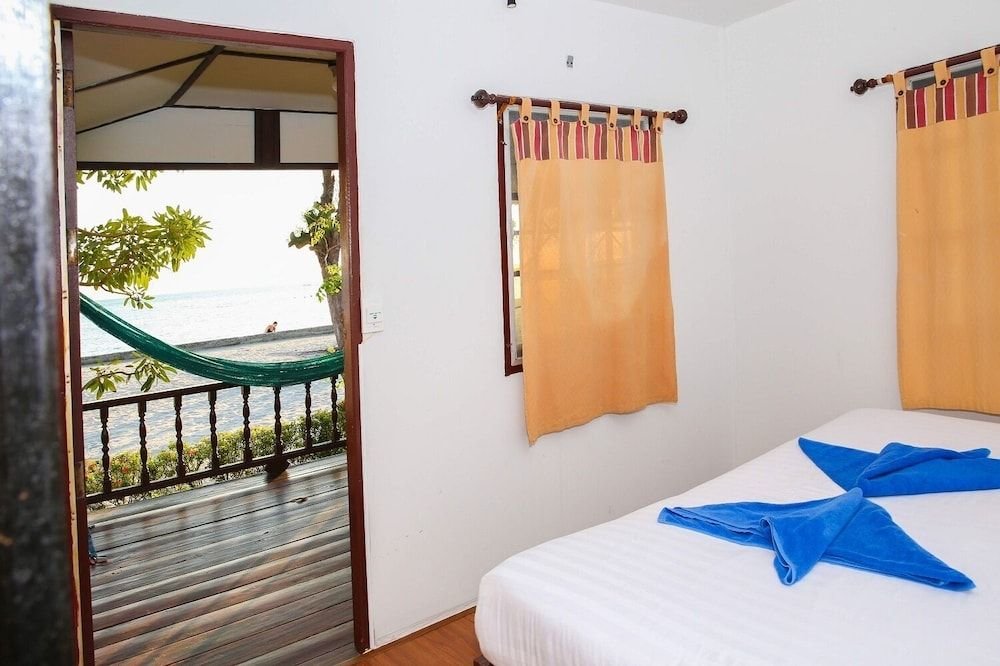Ко-Пханган: Crystal white sand resort