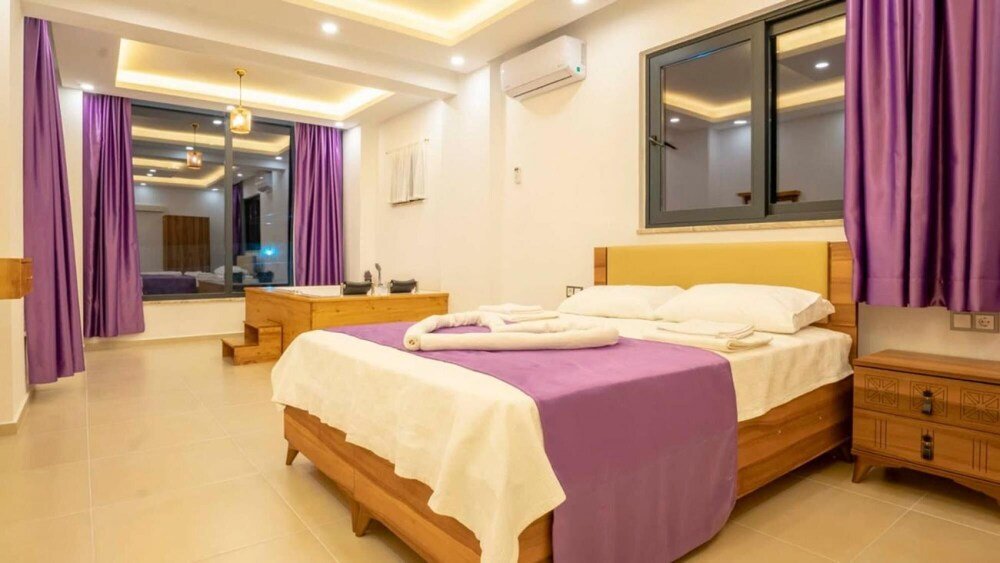 Сарыбелен: Great Villa With Private Pool And Jacuzzi In Kas