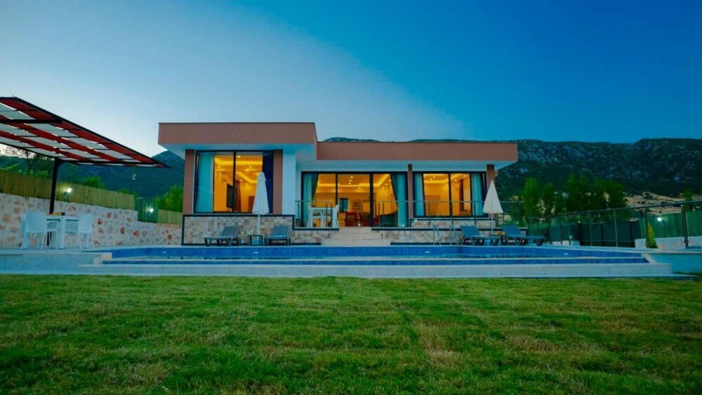 Сарыбелен: Great Villa With Private Pool And Jacuzzi In Kas