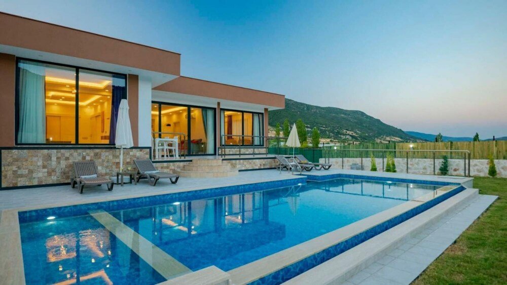 Сарыбелен: Great Villa With Private Pool And Jacuzzi In Kas
