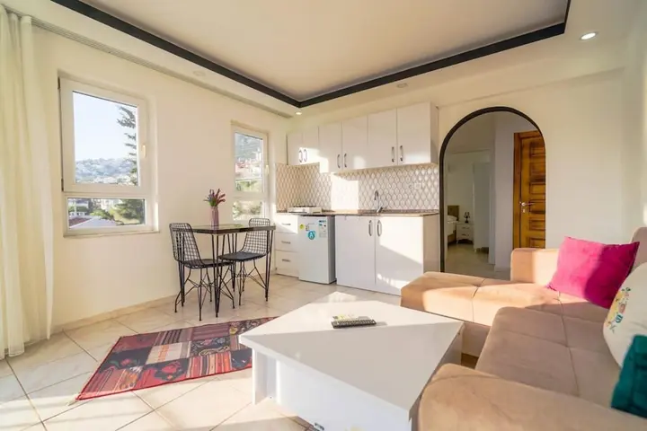 Калкан: Flat With Shared Pool and Shared Backyard in Kas