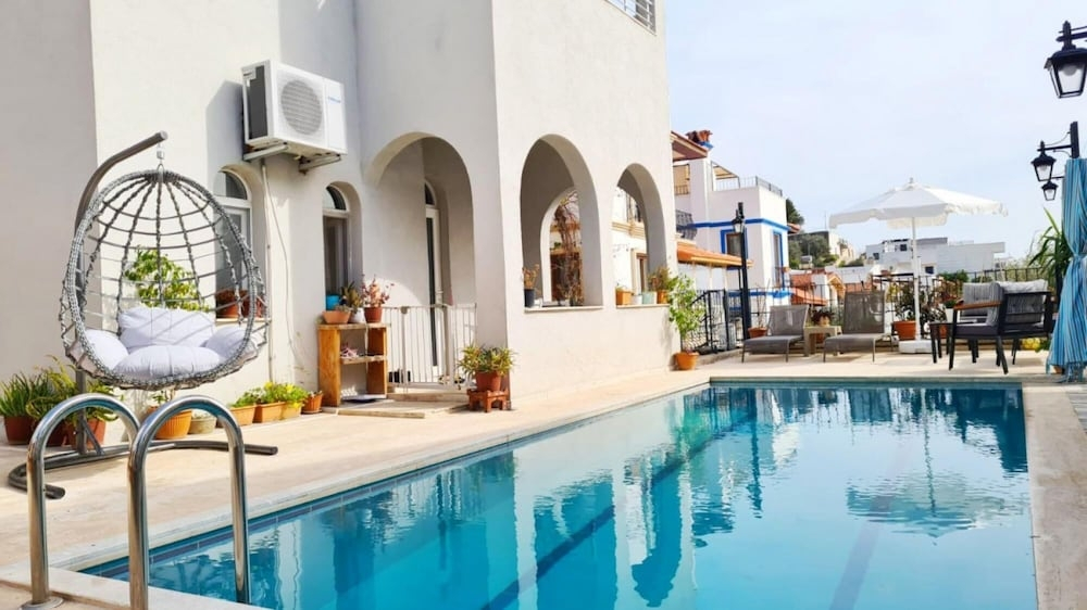 Калкан: Flat With Pool and View 3 Min to Beach in Kalkan