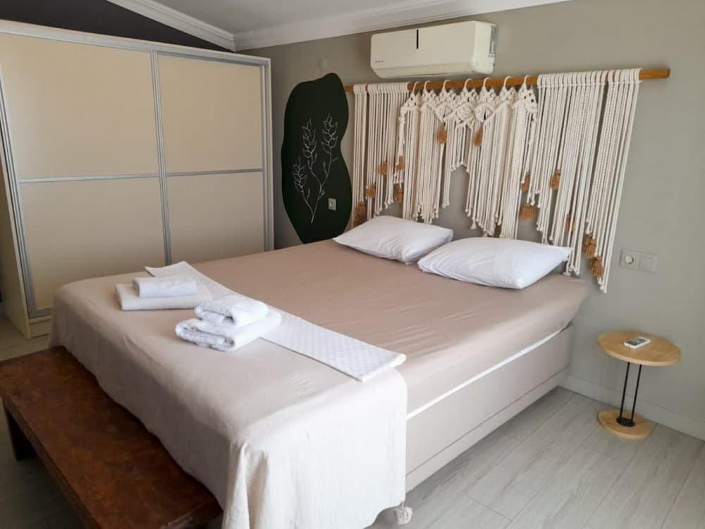 Мугла: Cozy Flat With Sea View Near Beach in Bozburun