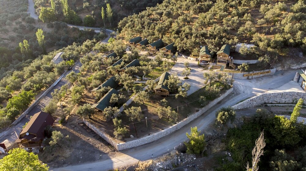 Алтынолук: Kazdagları Saglikli Yasam Tatil Koyu