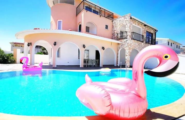 Белек: Stunning Villa With Private Pool in Antalya