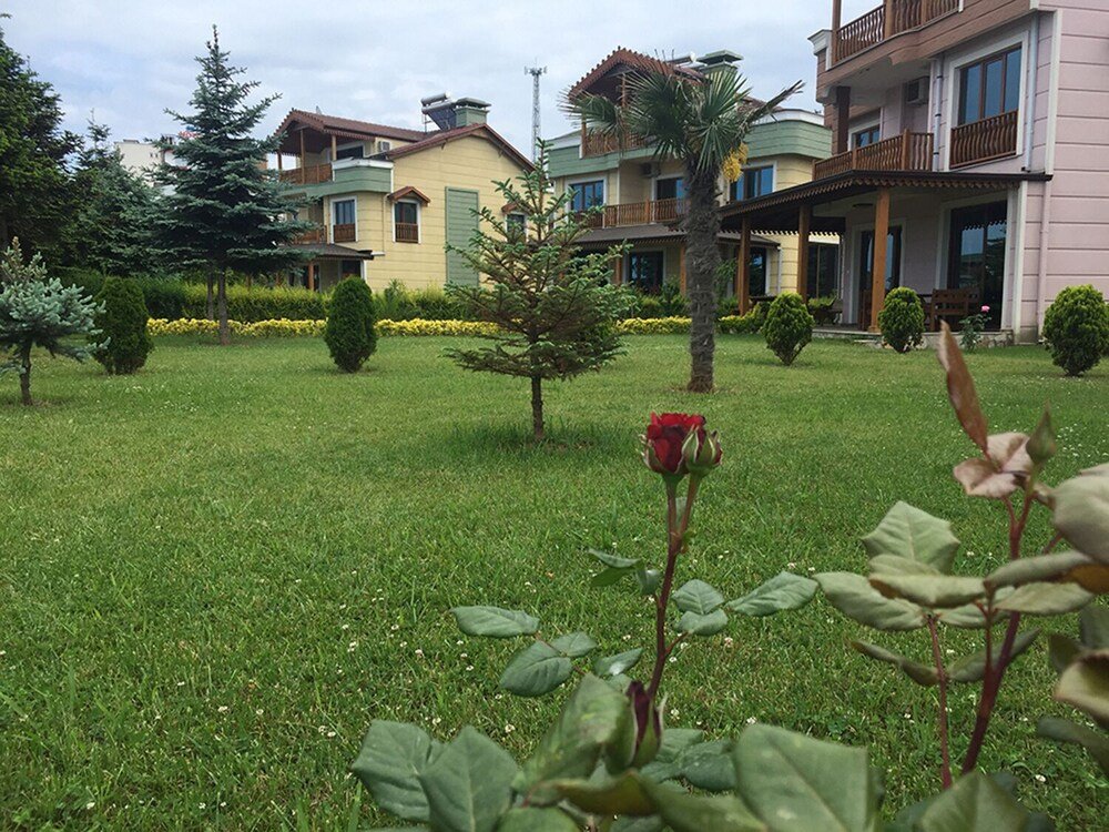 Арсин: Ravza Villas