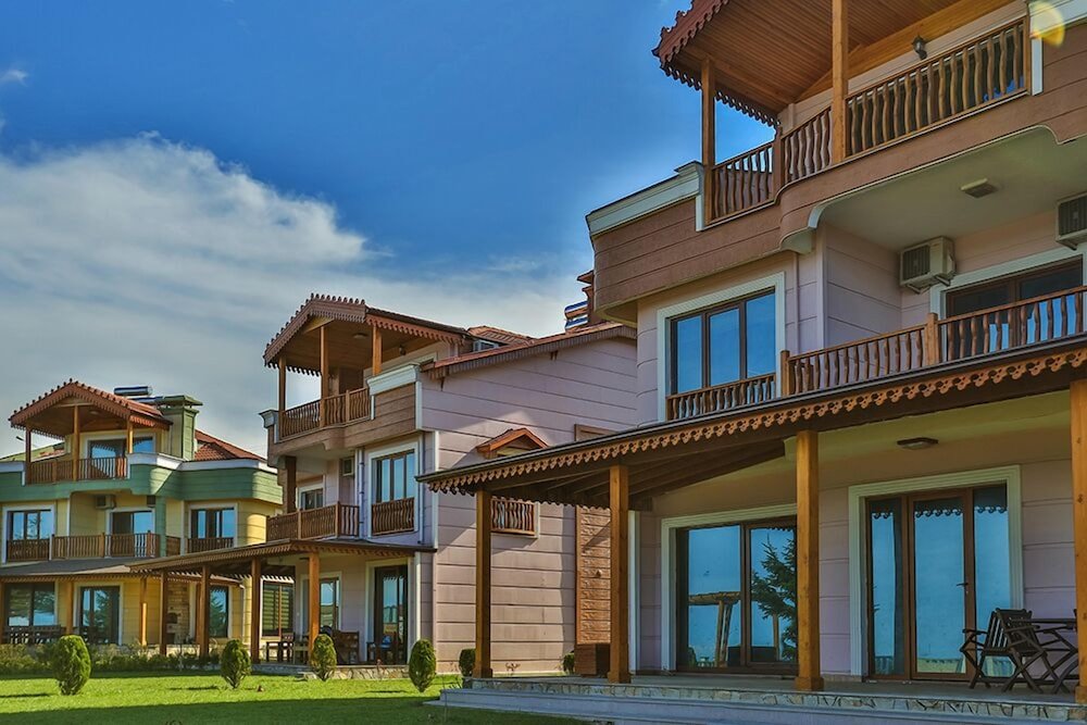 Арсин: Ravza Villas