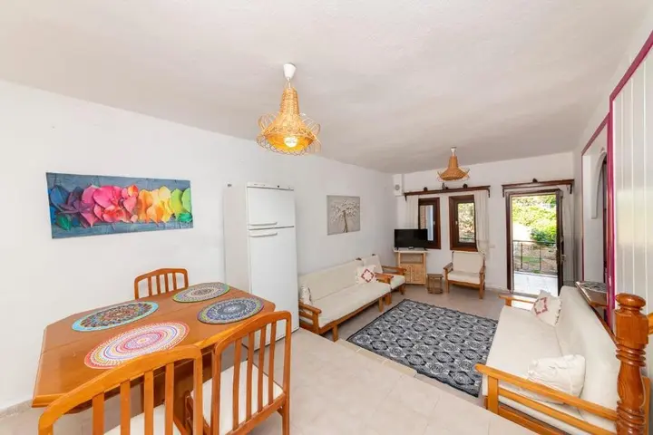 Бодрум: House With Sea View Near Camel Beach in Bodrum