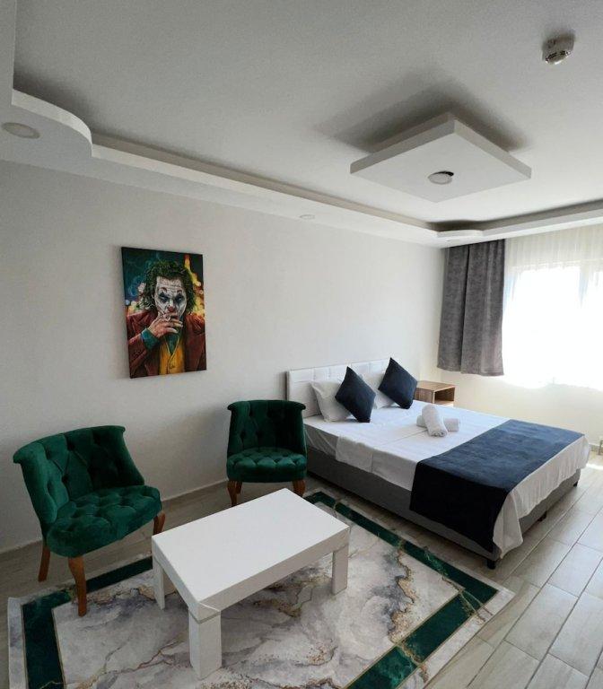 Корлу: Luu Hotel