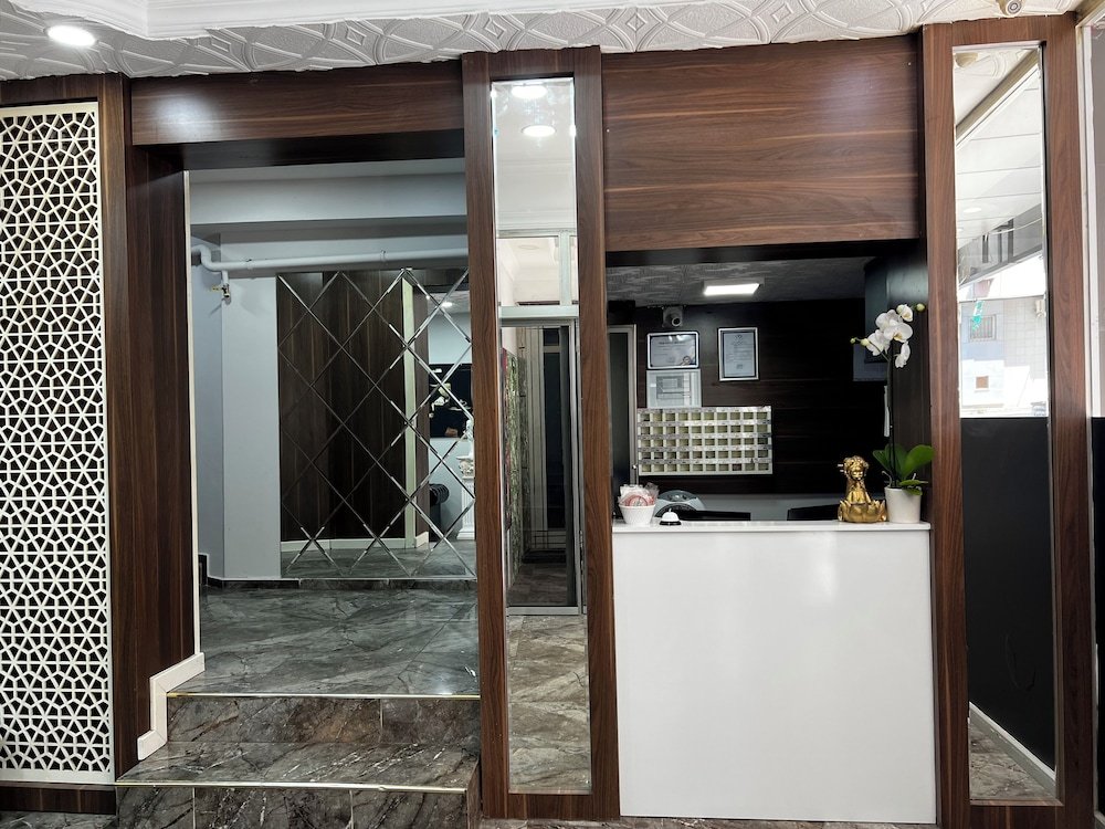 Корлу: Luu Hotel