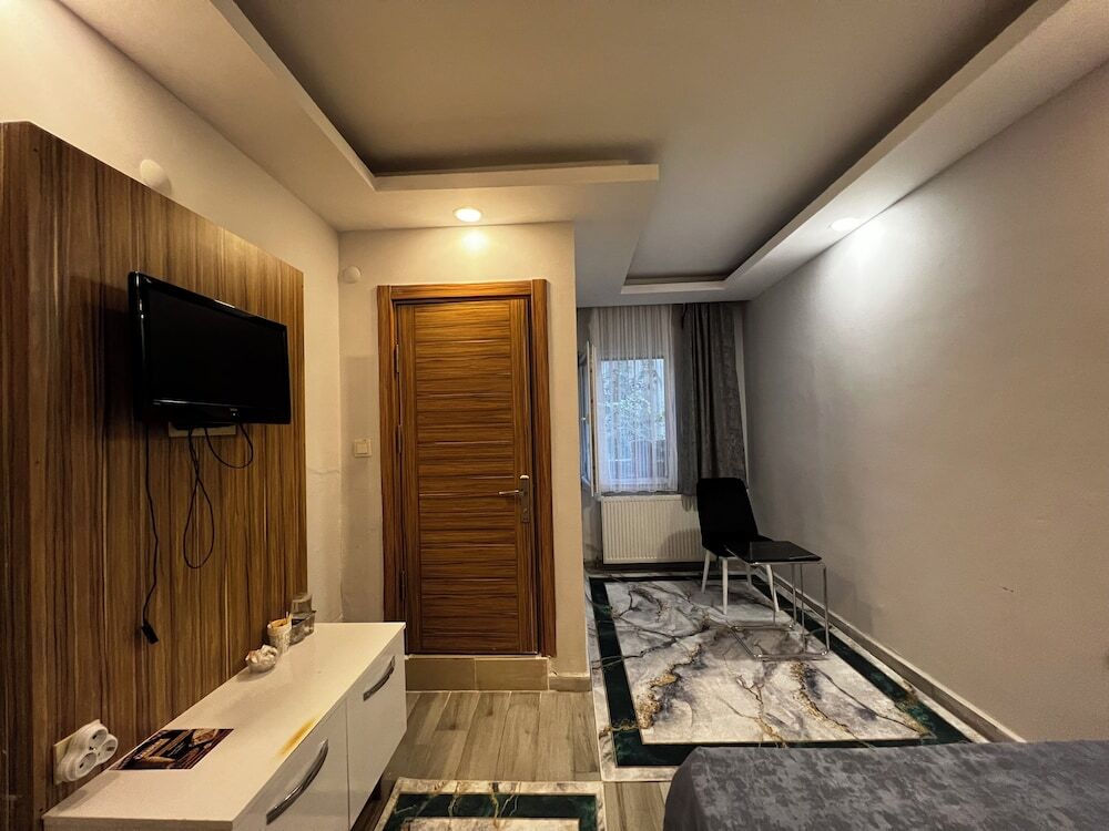 Корлу: Luu Hotel