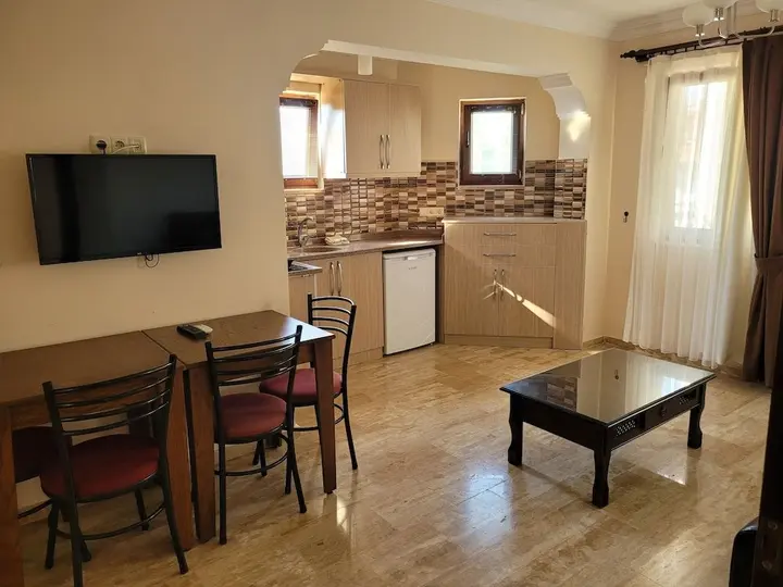 Дальян: Oasis Apart Hotel