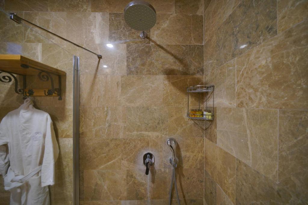 Гёреме: Göreme Cave Lodge