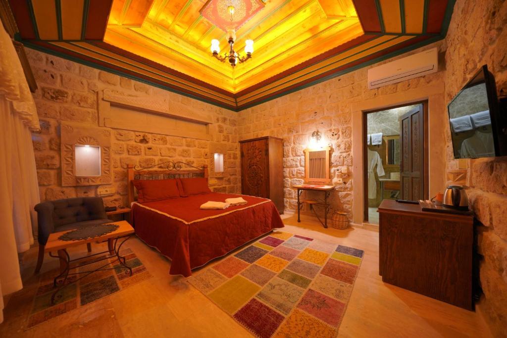 Гёреме: Göreme Cave Lodge