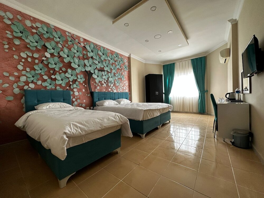 Нусайбин: Nus Grand Hotel