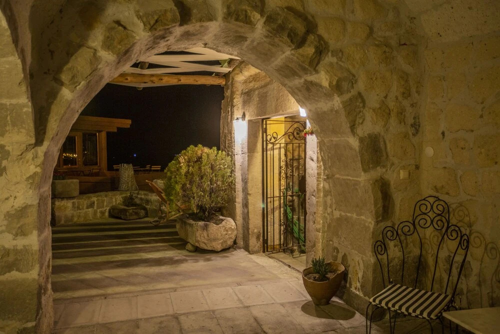 Учисар: Lava Cappadocia