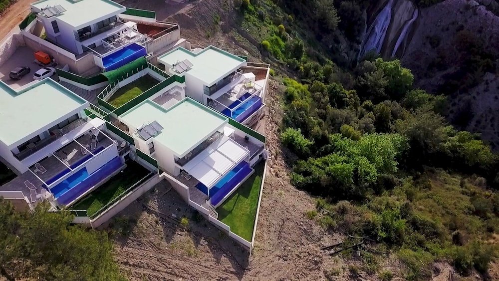 Исламлар: İnfinity Village