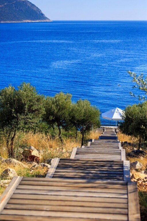 Ешилькёй: Korsan Guney In Kalkan Belediyesi